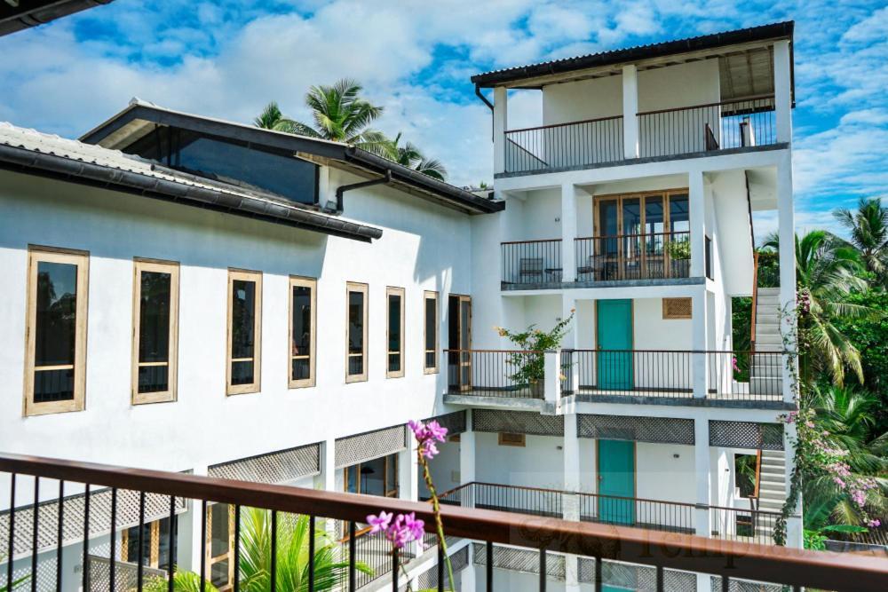 Temptation Hotel Hikkaduwa Exterior photo