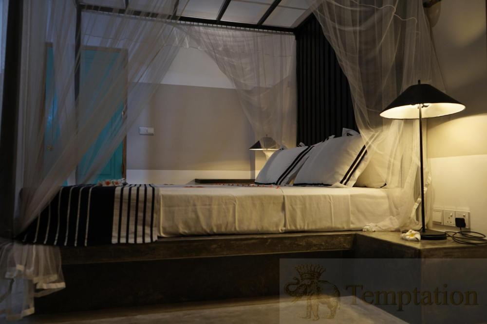 Temptation Hotel Hikkaduwa Exterior photo